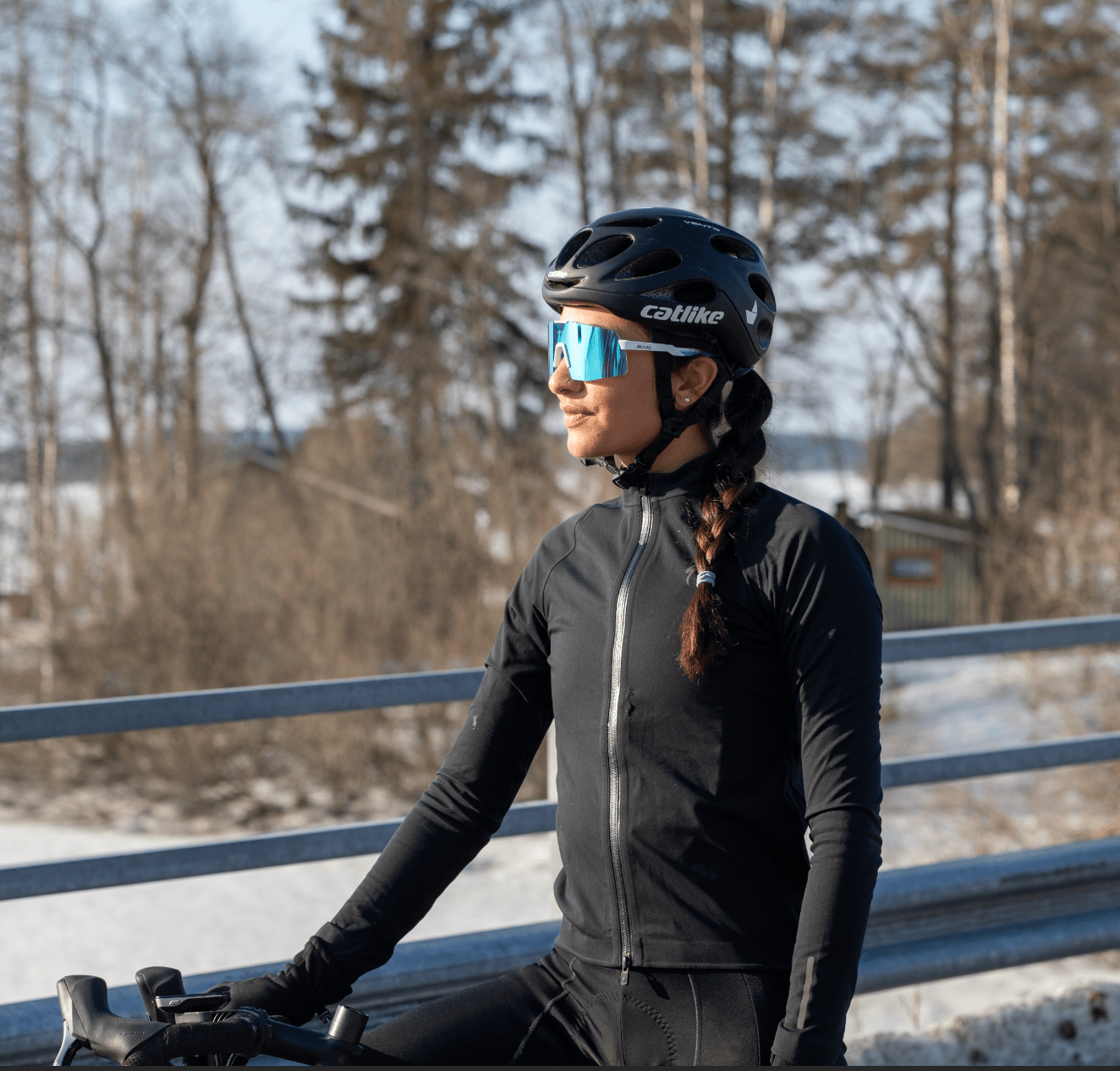 BEAT RACE, Blue sports glasses photochromic lenses